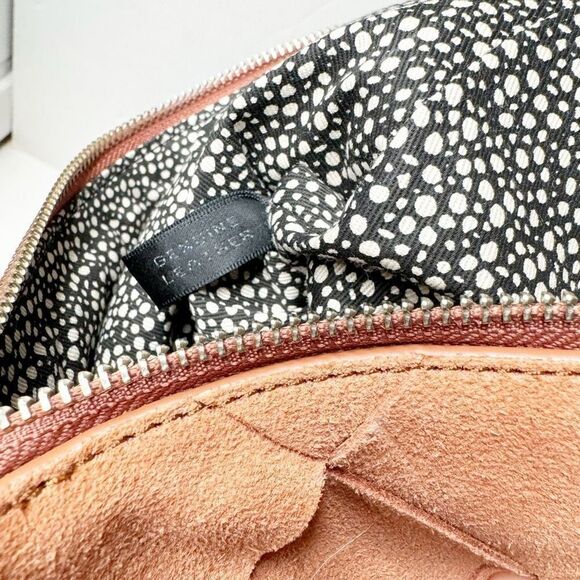 LOEFFLER RANDALL Chestnut Brown Woven Suede Logo Tassel Clutch 11 x 8 - Picture 9 of 9